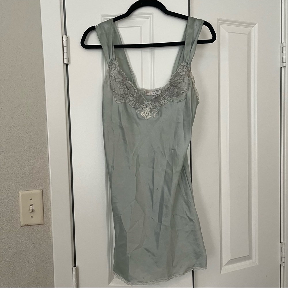 Dusty sky blue slip